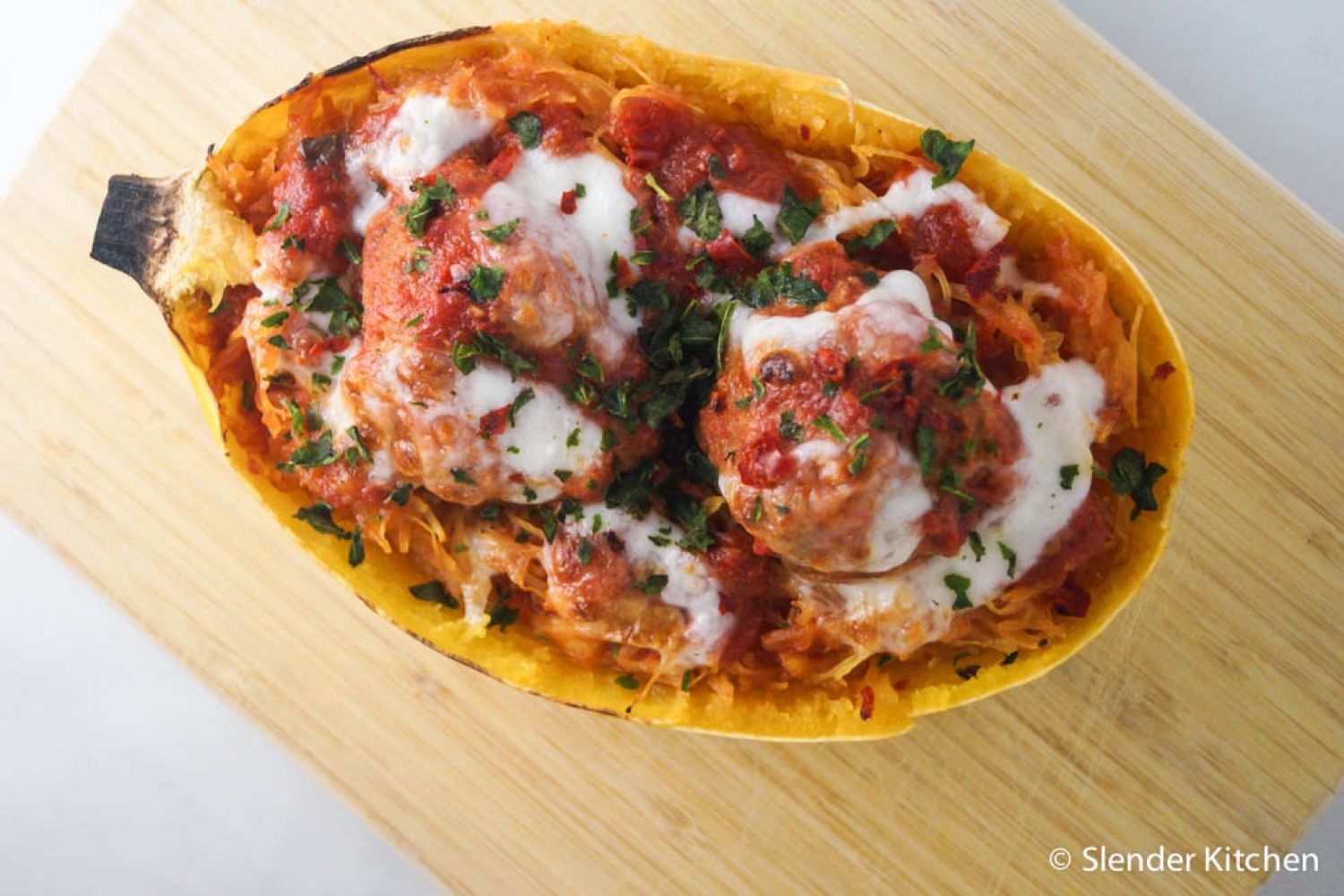 Low Carb Spaghetti Squash and Meatballs Spaghetti squash and meatballs with marinara sauce and melted fresh mozzarella cheese.