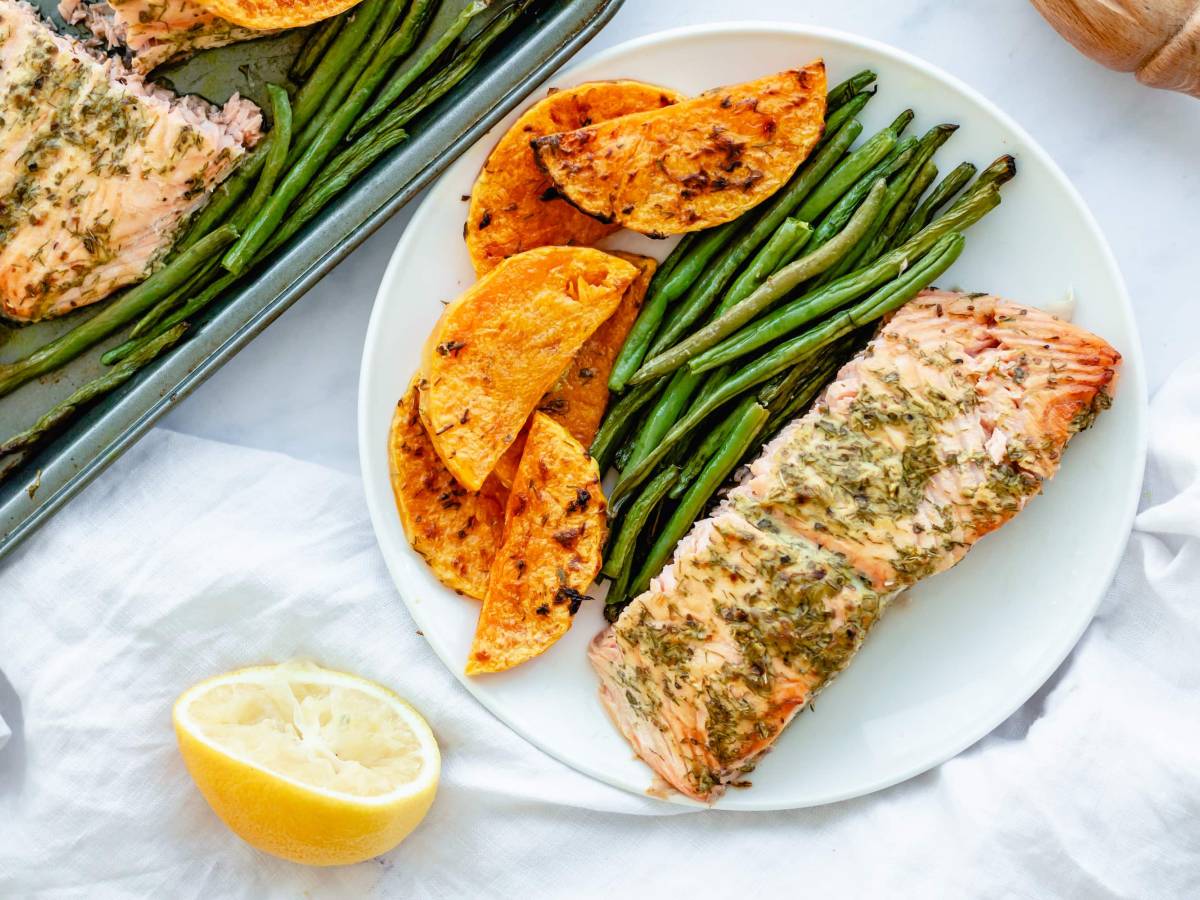 High-Protein Seafood High-protein roasted salmon with squash and green beans