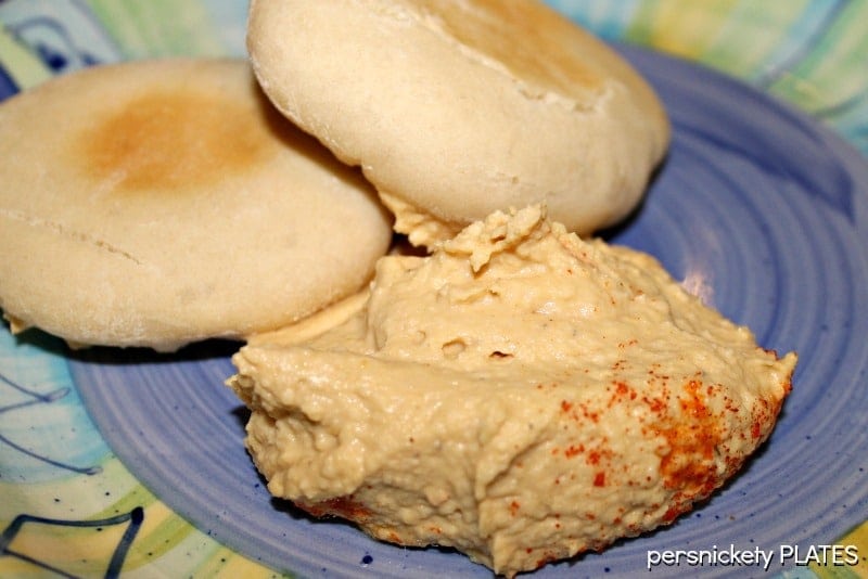 Homemade Hummus is so much better than store bought! And so easy to make | Persnickety Plates