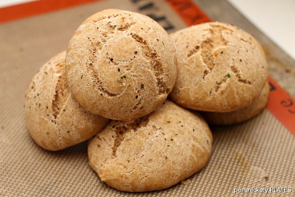 Quick and Easy Wheat Rolls with Garlic Herb Butter | Persnickety Plates Quick and Easy Wheat Rolls with Garlic Herb Butter | Persnickety Plates