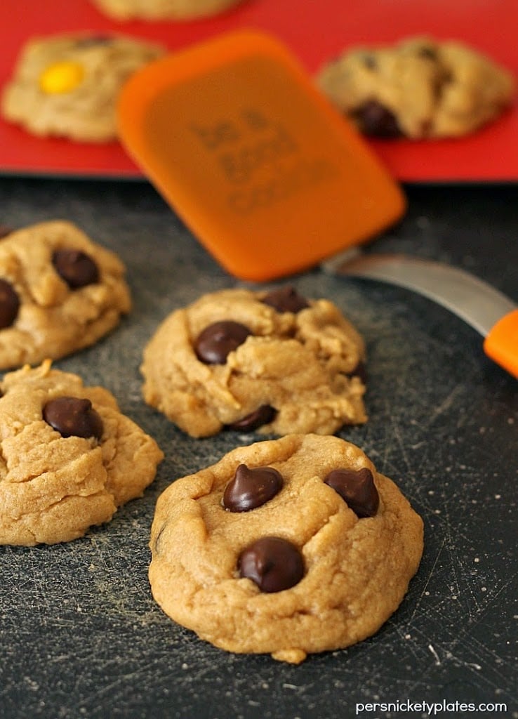 soft-baked-peanut-butter-dark-choc-chip1