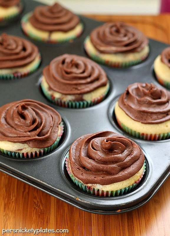 Marble Cupcakes with Chocolate Buttercream Frosting & Kizmos Flora Giveaway! {Runs 3/11-3/17/14} | Persnickety Plates Marble Cupcakes with Chocolate Buttercream Frosting & Kizmos Flora Giveaway! {Runs 3/11-3/17/14} | Persnickety Plates