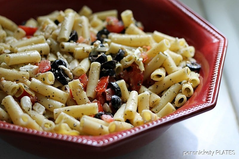 Feta and Artichoke Pasta Salad | Persnickety Plates