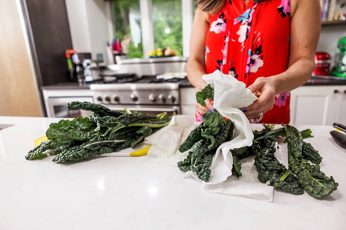 preparing kale for salad