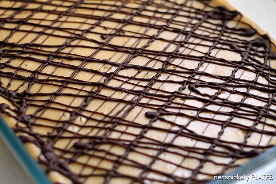 Reese's Peanut Butter Cup Cheesecake Bars | Persnickety Plates