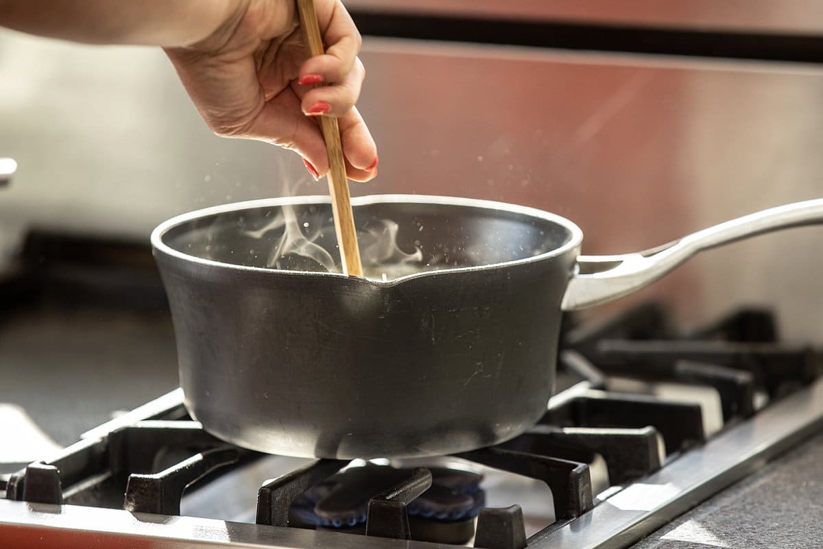 stirring boiling orzo