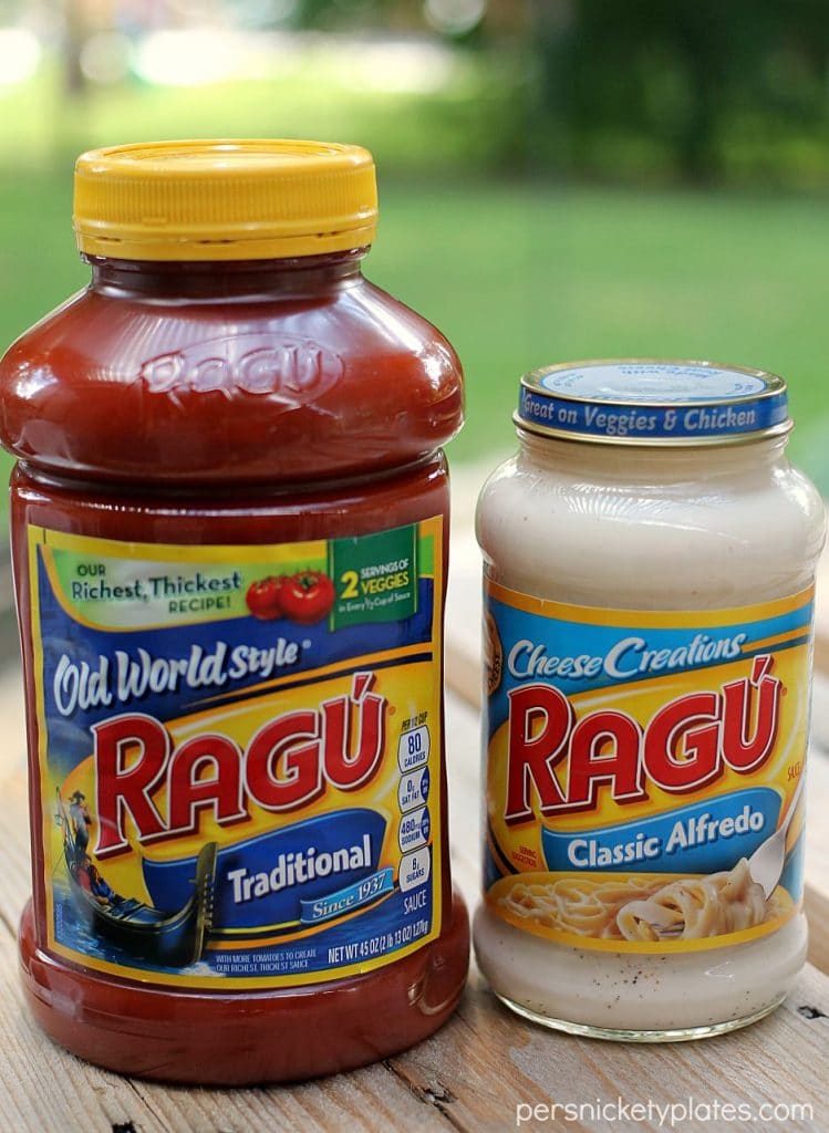jars of ragu traditional & alfredo sauce 