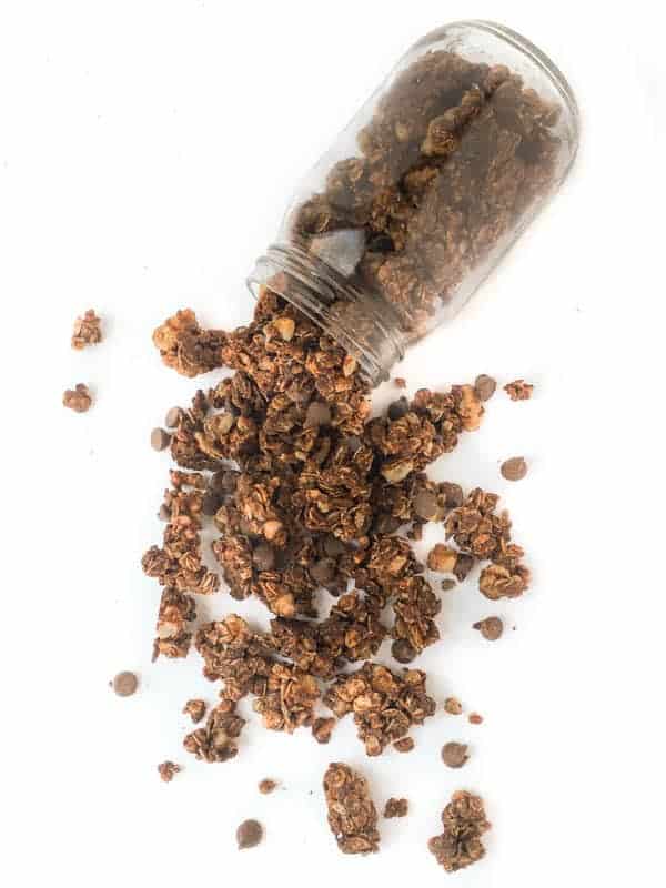 Mexican Hot Chocolate Granola - An easy homemade chocolate granola recipe