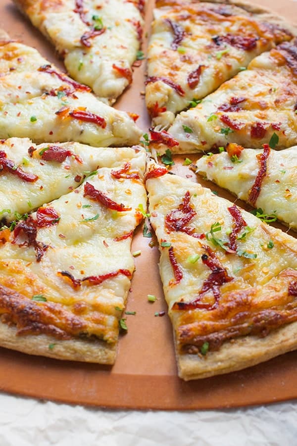 Chicken Pesto Pizza with Sundried Tomatoes - a flavorful, easy pizza recipe