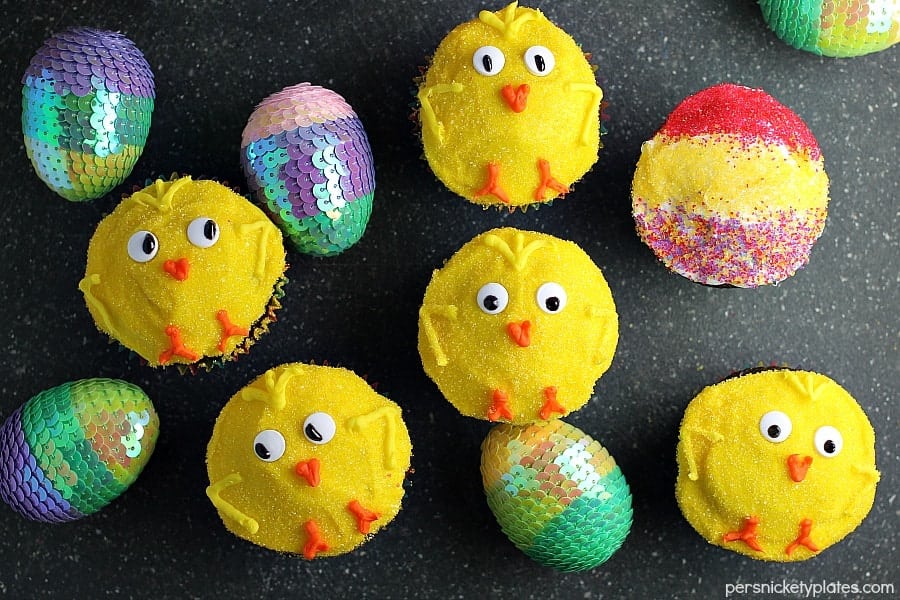 These Spring Chick Cupcakes are an adorable Easter dessert! These easy chocolate cupcakes are sure to be a favorite treat in your household. Perfect for spring, Easter brunch or just any time!