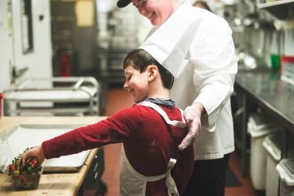Asher Strawberry Dipping - The Lemon Bowl