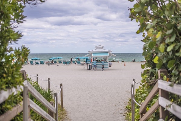 beach-at-the-palms-hotel-miami