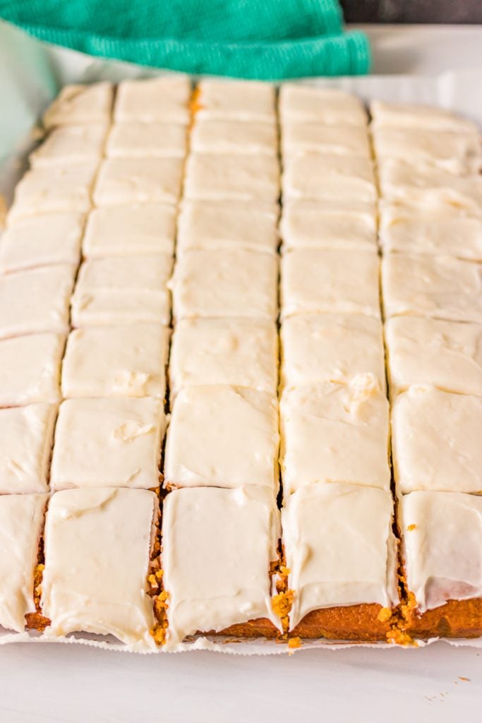 sliced pumpkin bars