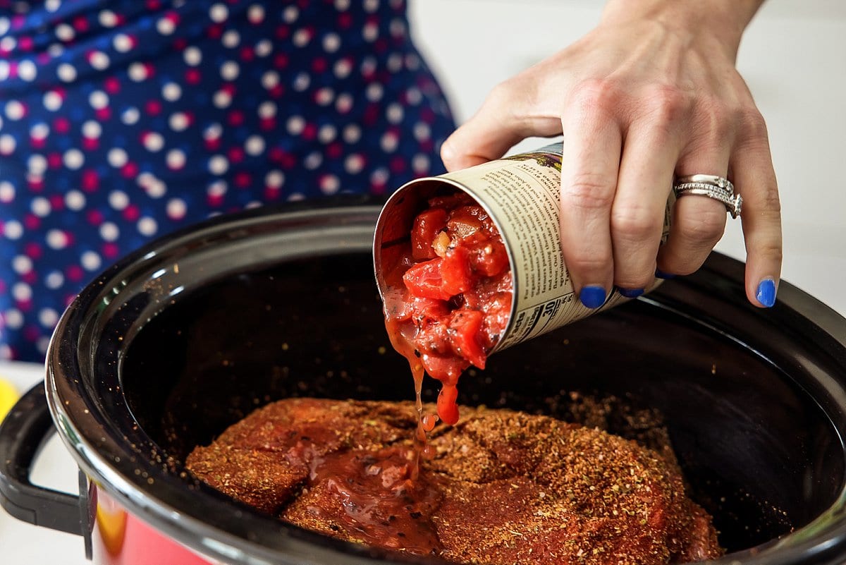 adding canned tomatoes for slow cooker shredded beef
