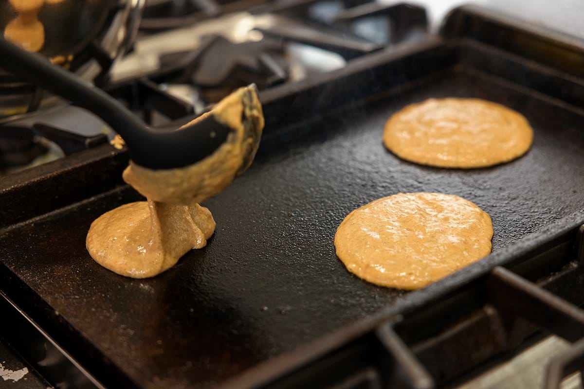 Liz making pumpkin pancakes