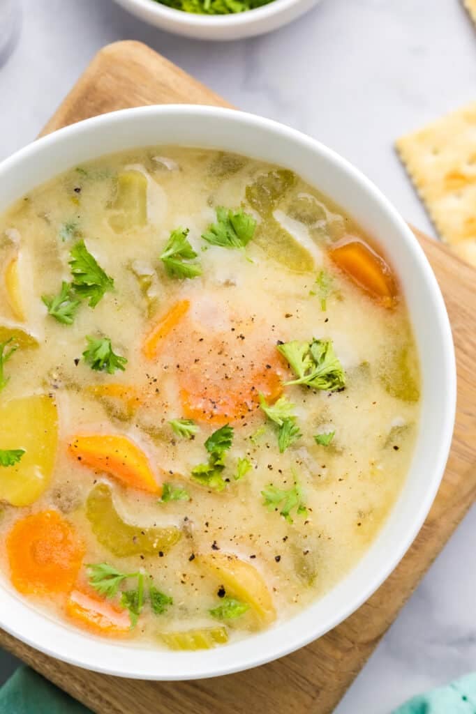 overhead shot of bowl of dill pickle soup.