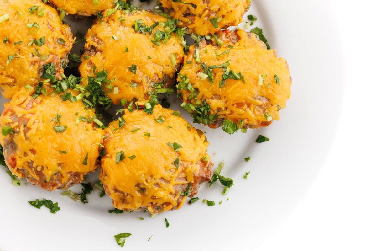 Cheeseburger meatloaf muffins.