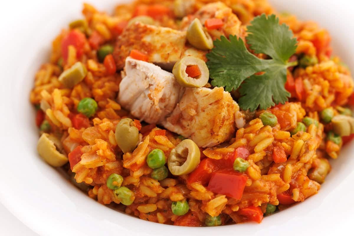 Slow cooker arroz con pollo.