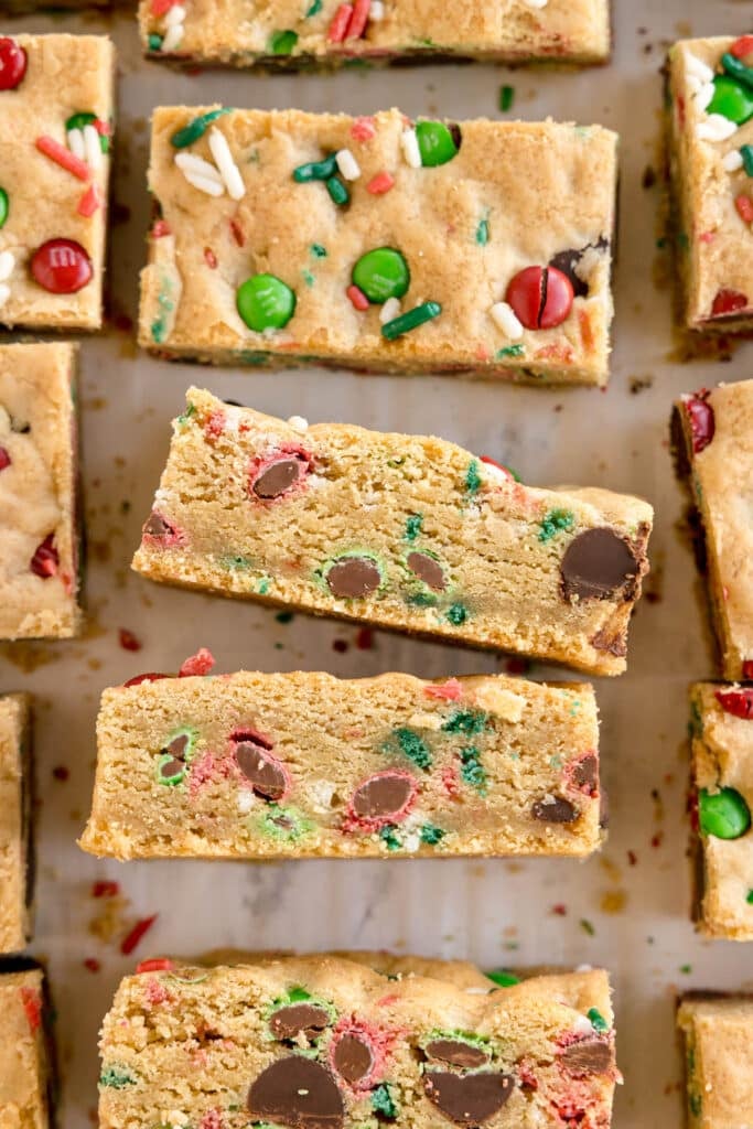 side view of M&M christmas cookie bars.