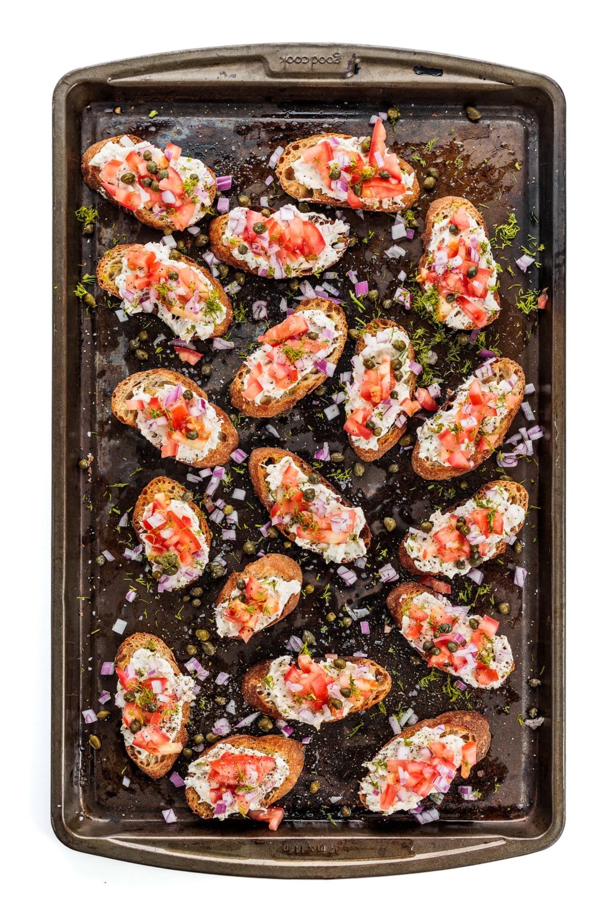 Easy crostini with smoked fish and dill.