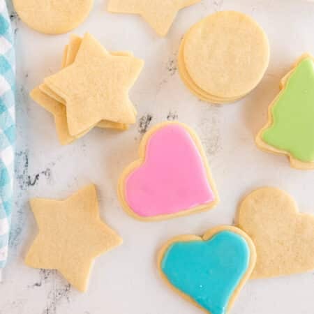 Iced heart and tree-shaped sugar cookies.